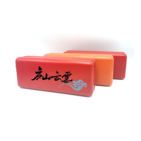 庐山云雾茶铁盒包装